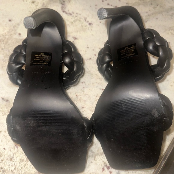 Steve Madden Kenley Heel - Picture 5 of 5